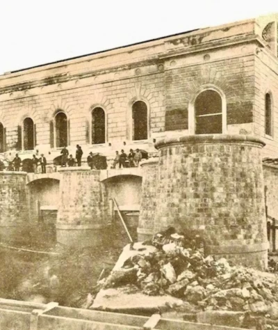 edificio-distribuzione-acqua-tubazioni