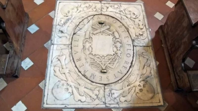 Tra Arte e Eternità